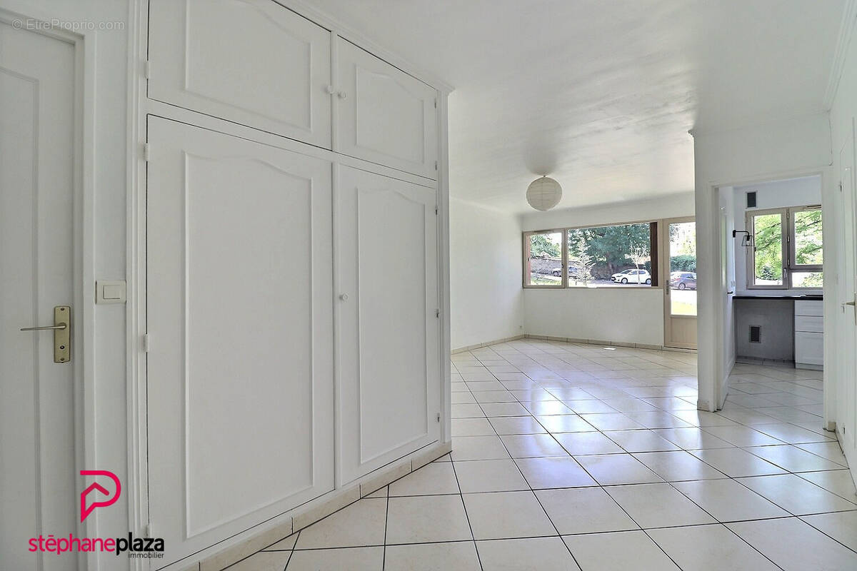 Appartement à CHAVILLE