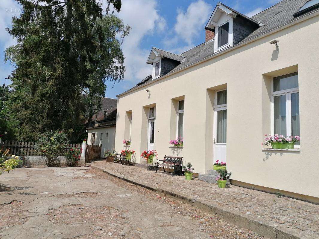 Maison à ORIGNY-SAINTE-BENOITE