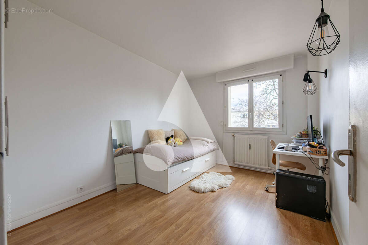 Appartement à SAINT-MAUR-DES-FOSSES