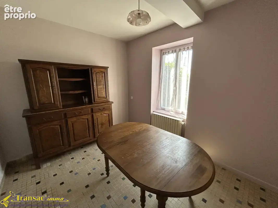 Maison 5 pièces 90m2 avec terrain et dépendances - photo 7