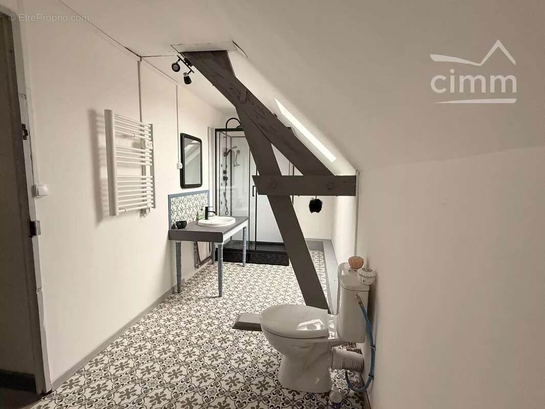 Maison à NOYERS-SUR-CHER