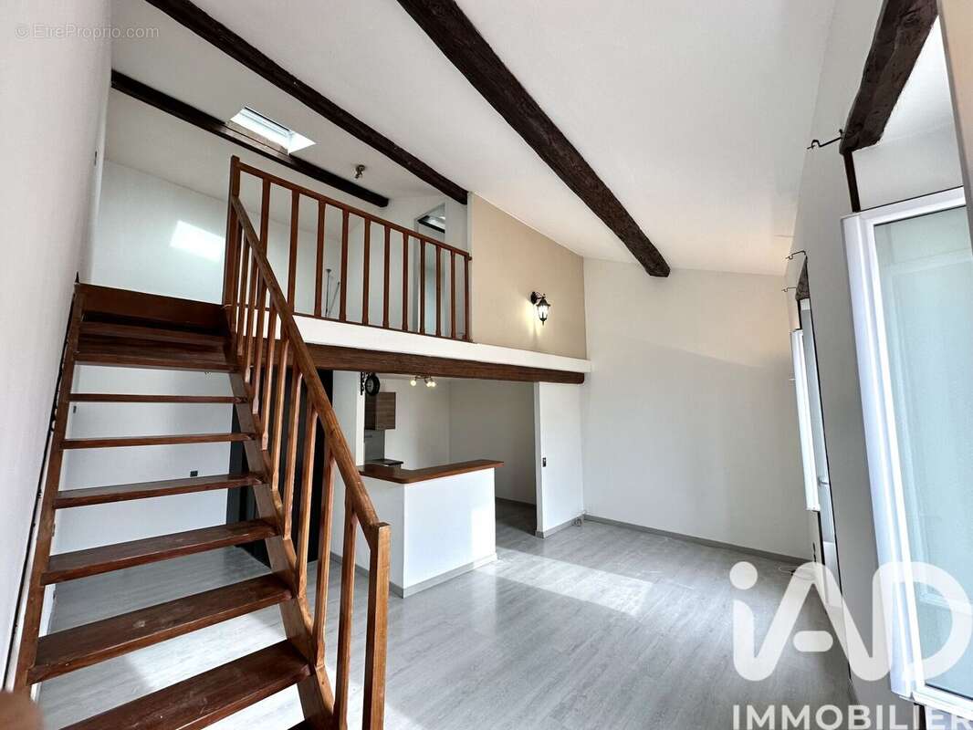 Photo 2 - Appartement à NIMES
