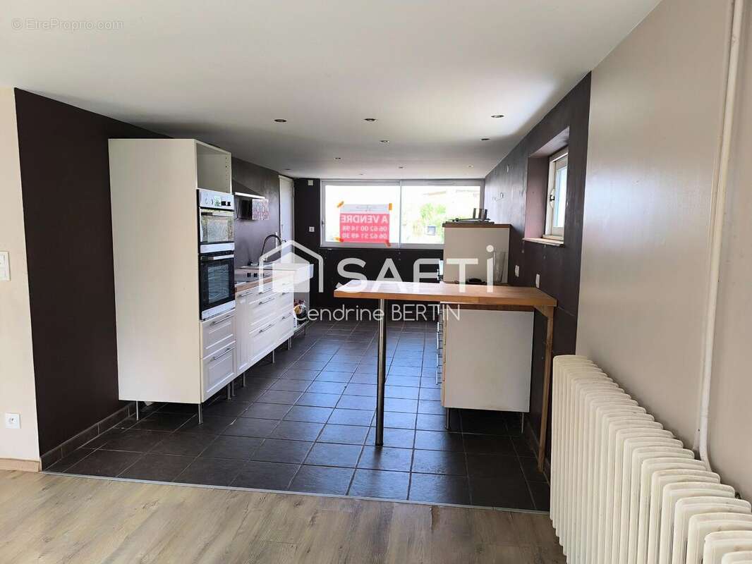 Photo 3 - Maison à SAINT-DENIS-LES-BOURG