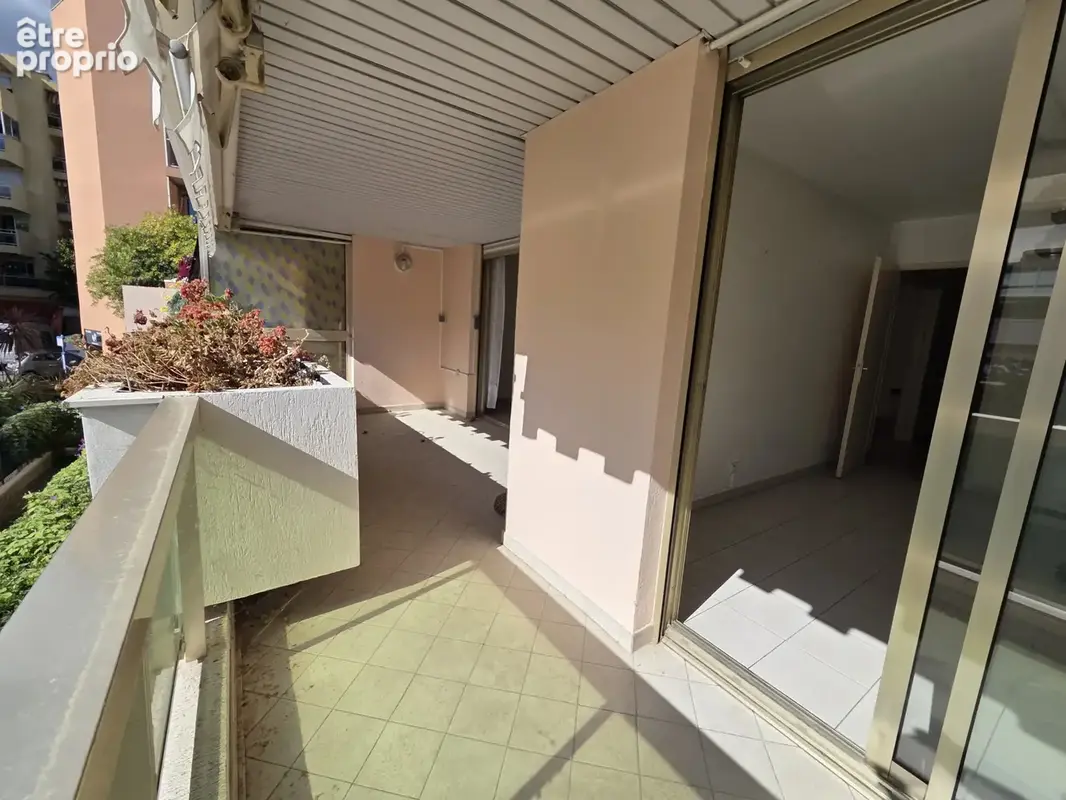 Vence - exclusivite - 3 pieces centre ville - photo 2
