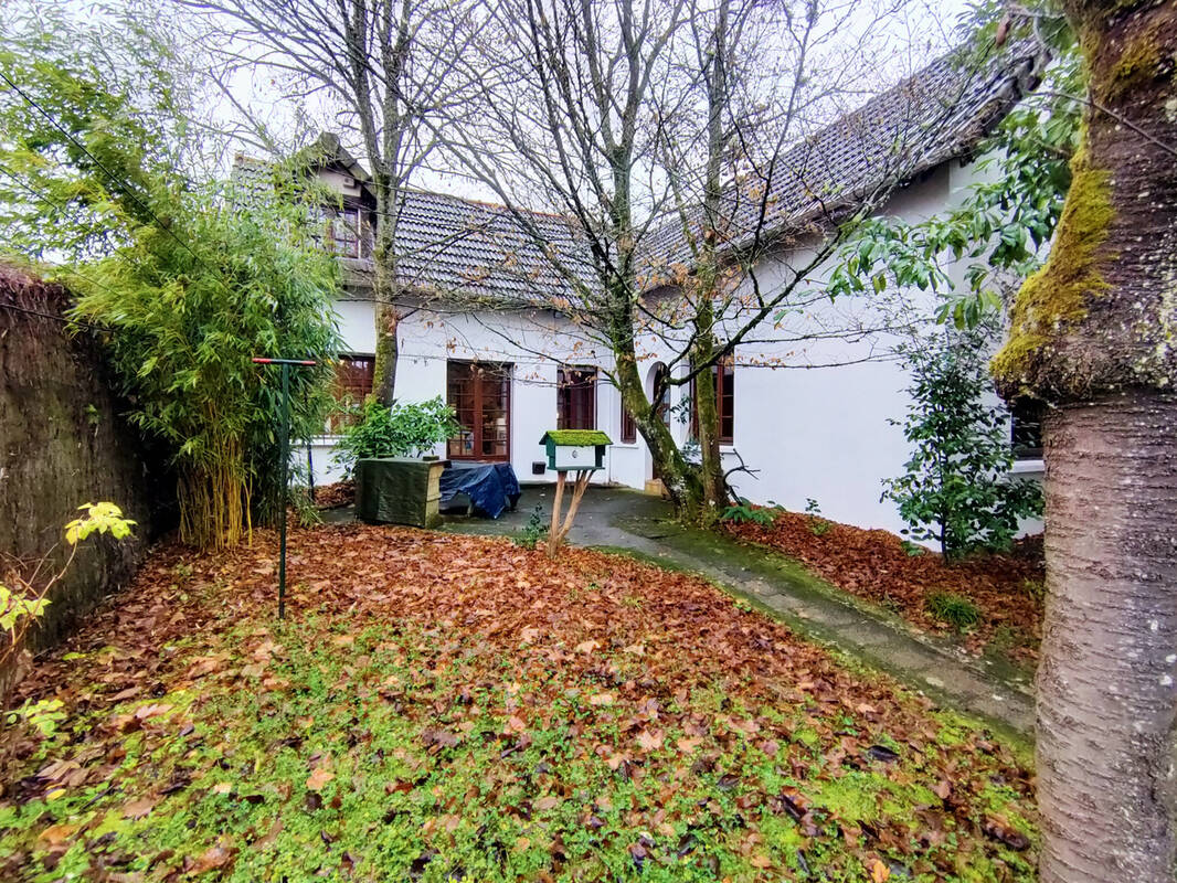 Maison à SAINT-REMY-LES-CHEVREUSE