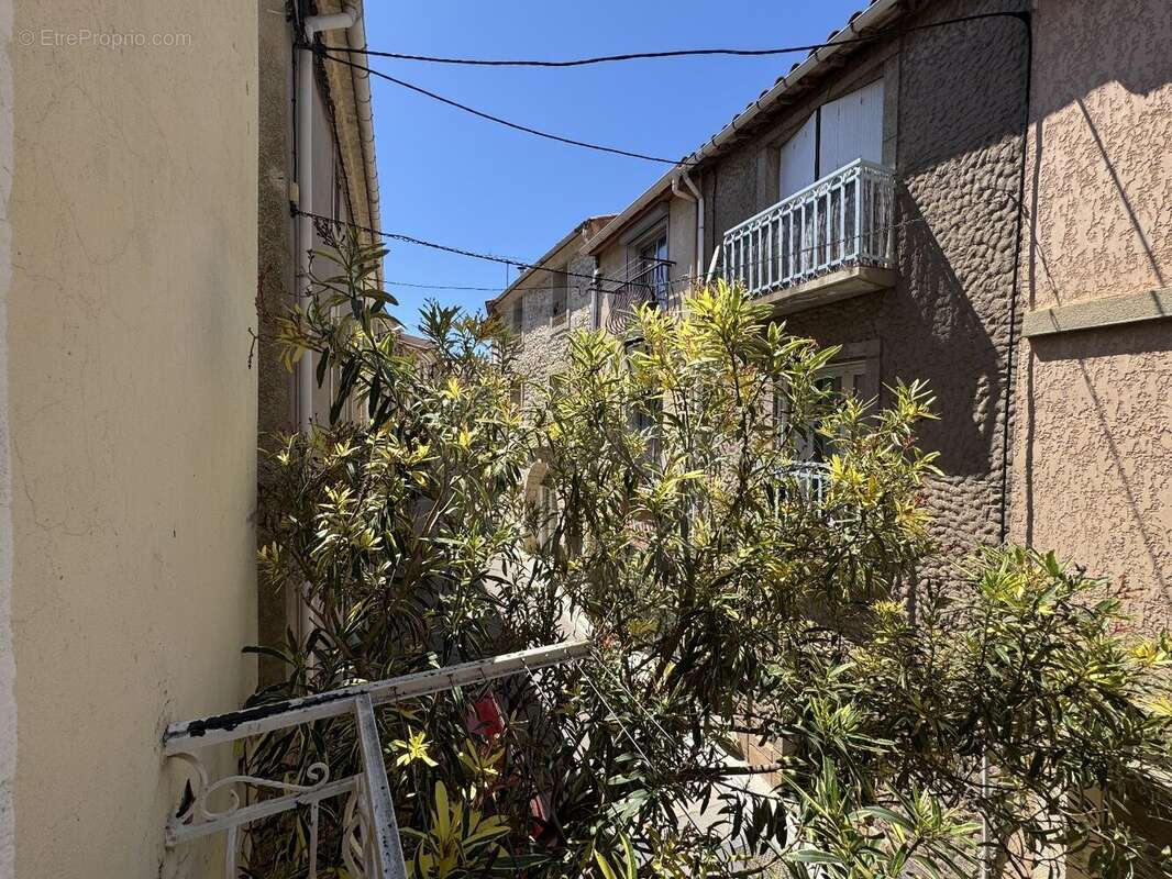 Maison à BOUZIGUES