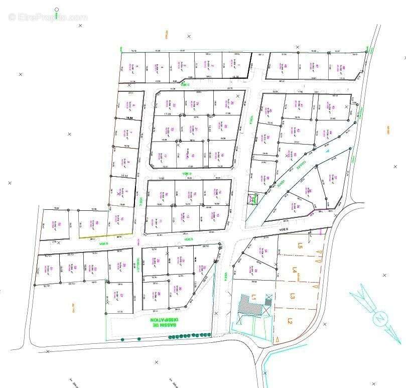 Photo 3 - Terrain à SAINT-BENOIT