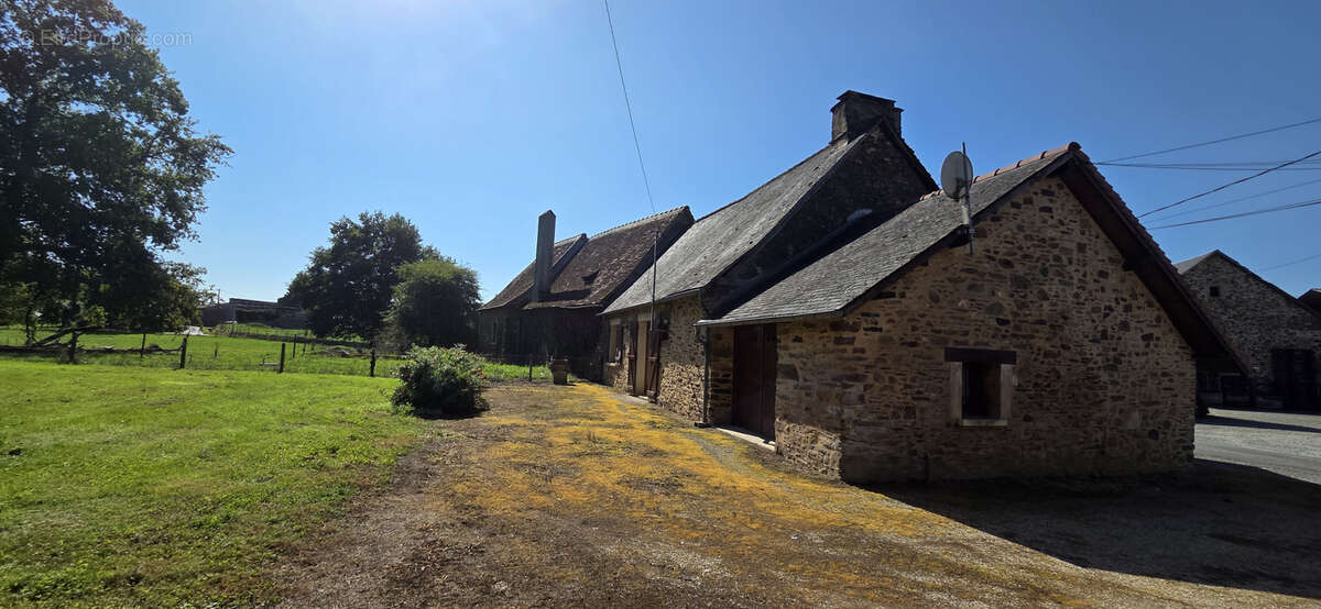 Maison à BEYSSENAC