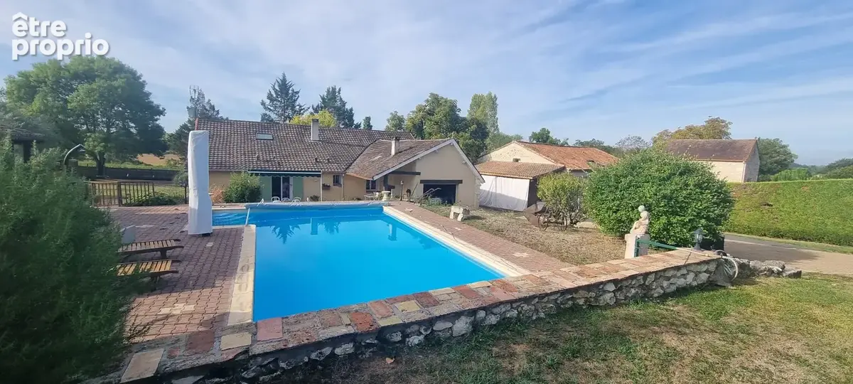 Maison 8 pièces 158 m² à vendre à Saint-Aubin-De-Cadelech (24500) - photo 4