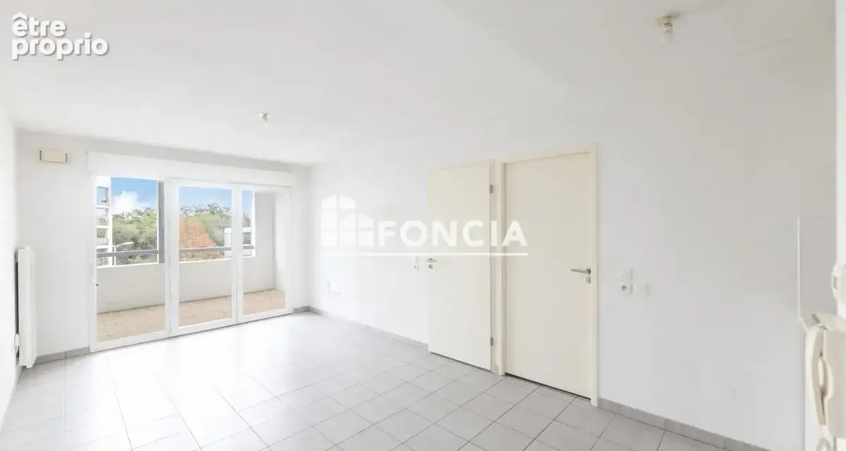 Bayonne Belharra - T2 39m² balcon 10m² exposé Est 2ème étage - 180 000€ - photo 3