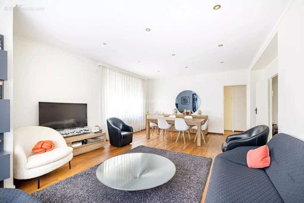 Appartement à LYON-6E