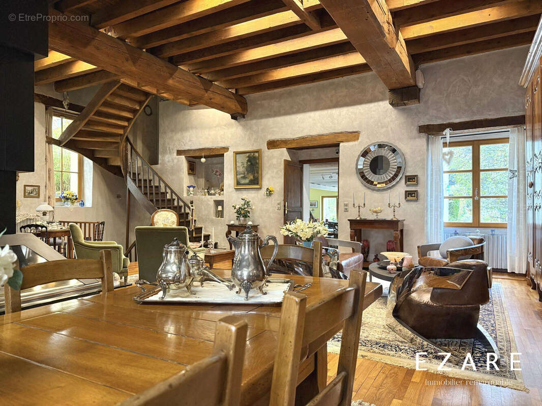 Maison à LE CREUSOT