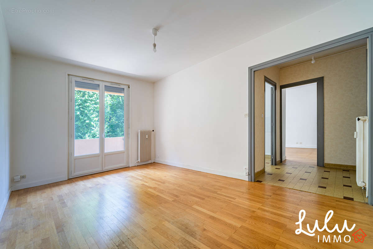 Appartement T2 50m2 - Caluire Et Cuire - photo 2