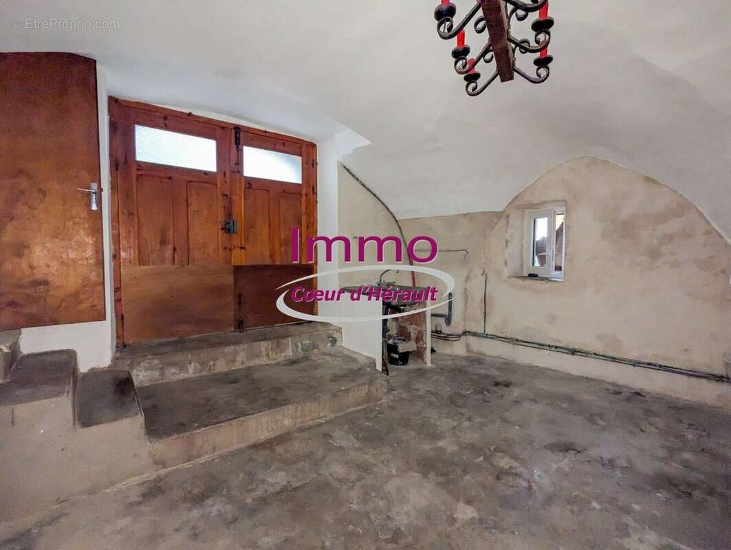 Maison à CEYRAS