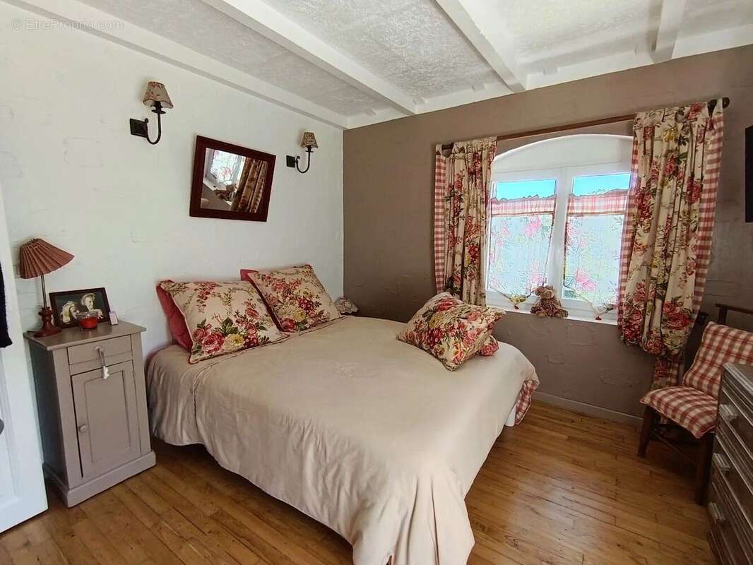 Maison à MENOIRE