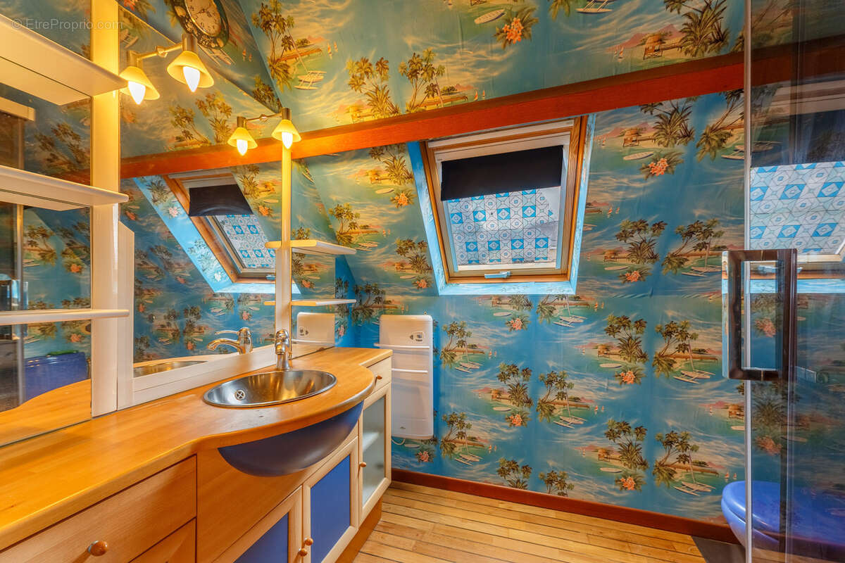 Maison à LE MESNIL-ESNARD