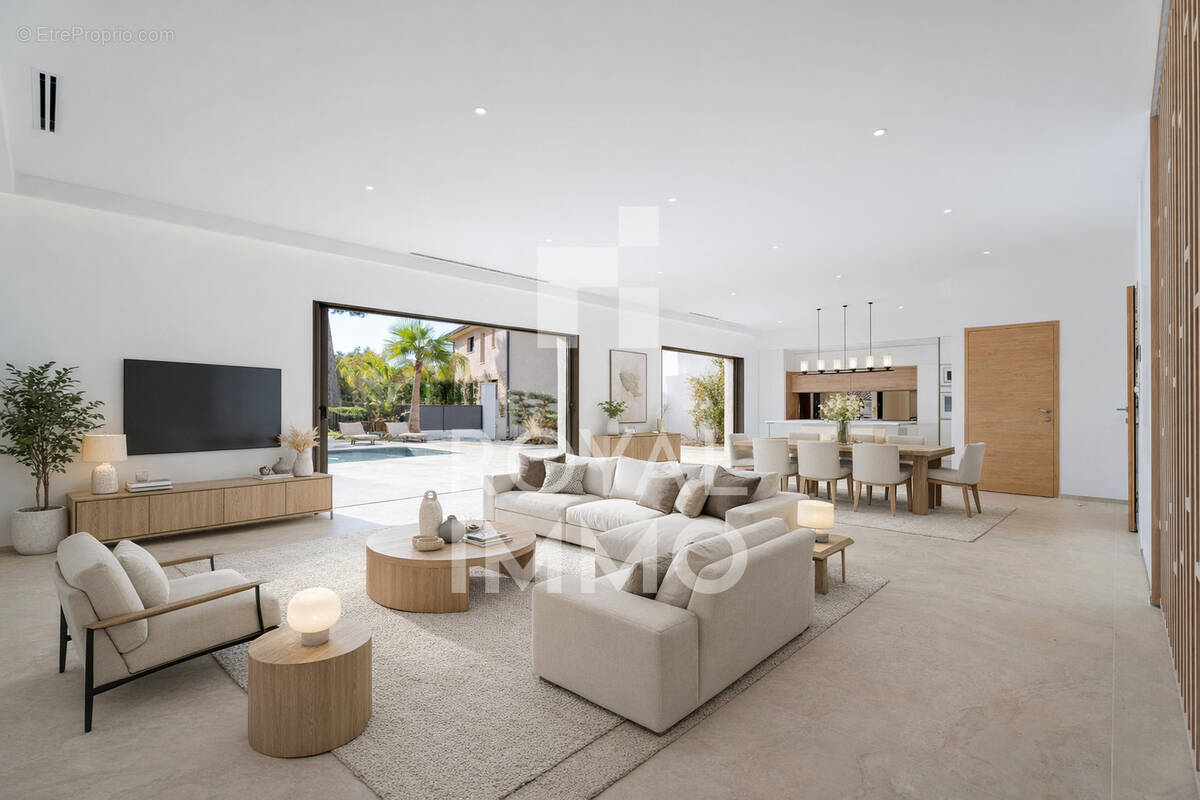 Maison à SANARY-SUR-MER