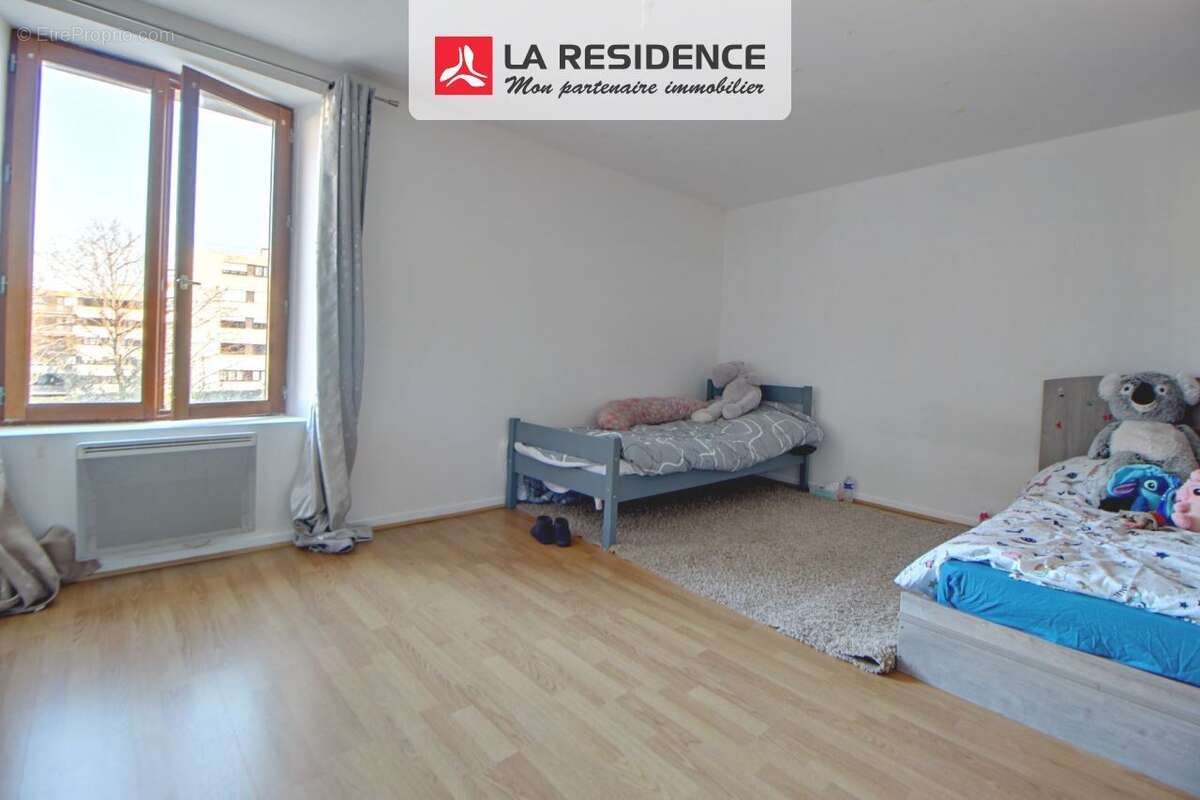 Maison à VERNEUIL-SUR-SEINE