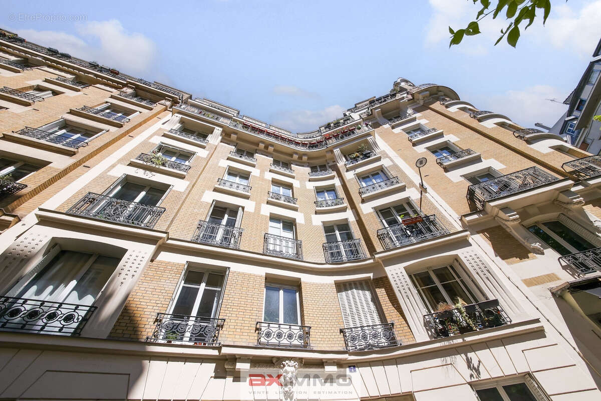 Appartement à PARIS-20E