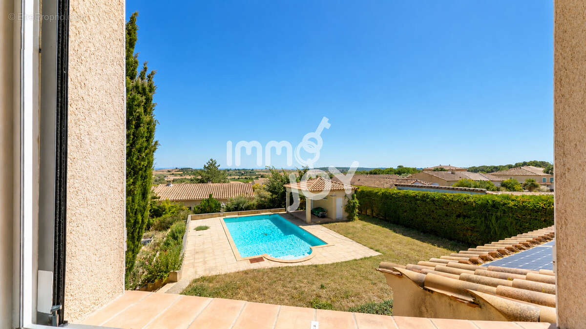 Ouveillan - villa de 169m2 - piscine - terrain de 1603m2 - photo 19