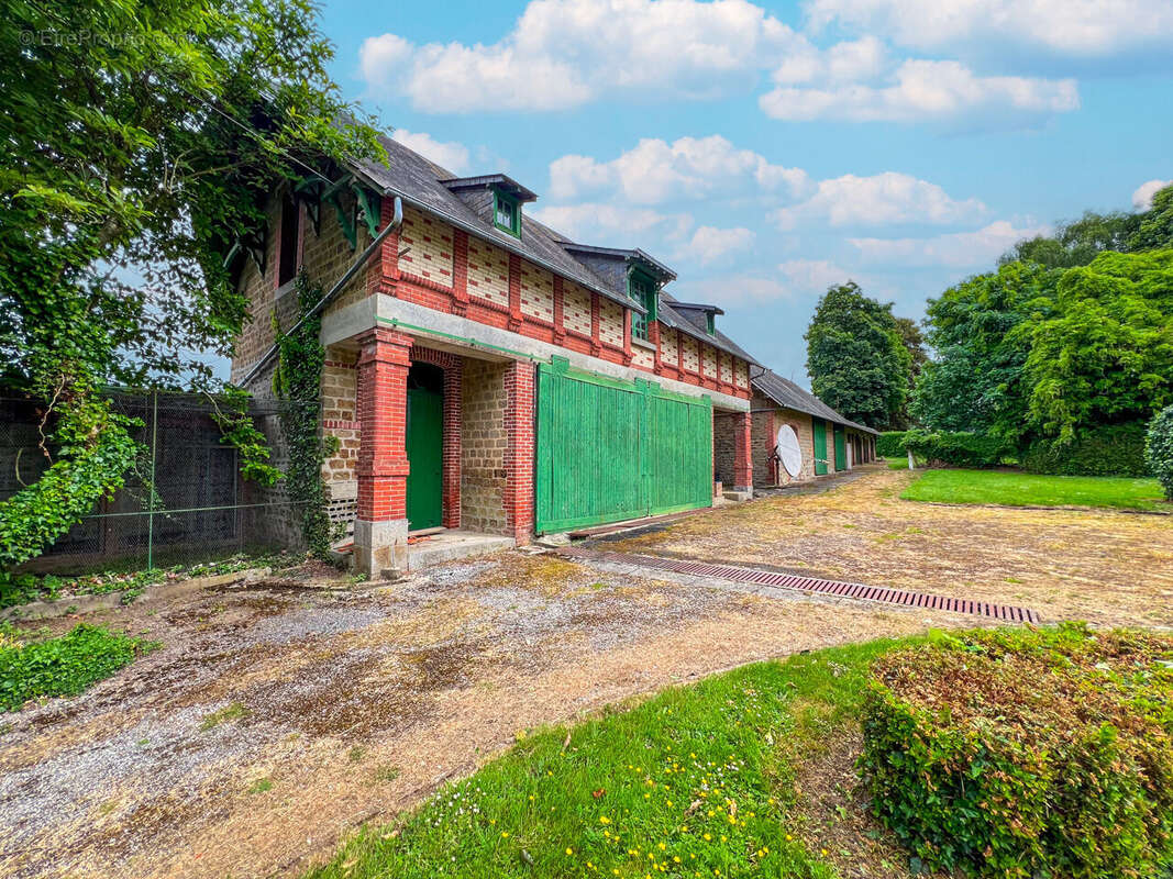 Maison à SAINT-GEORGES-DES-GROSEILLERS