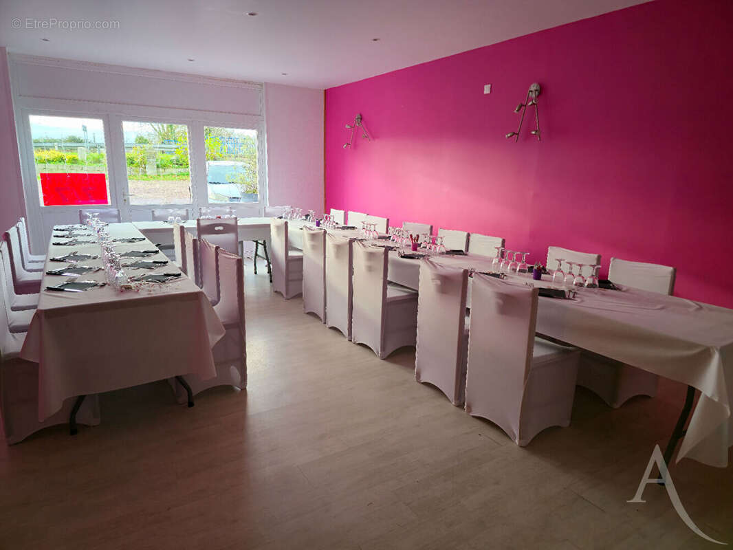 Commerce à CARENTAN