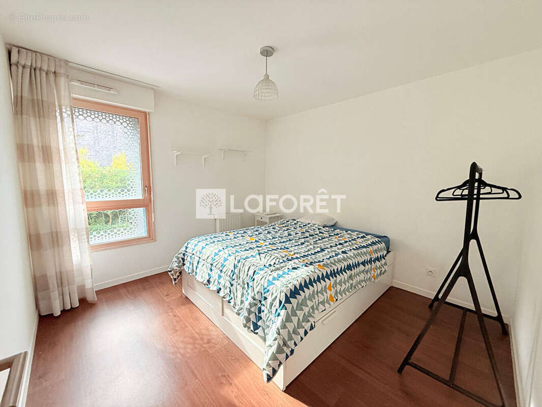 Appartement à NANTERRE