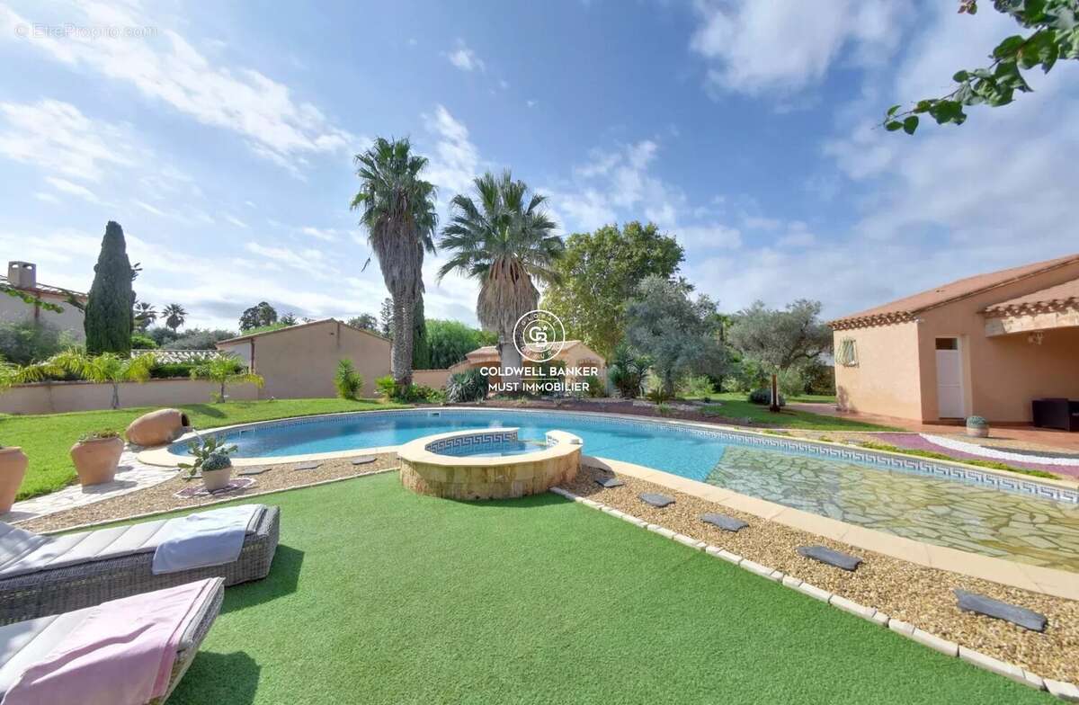 Maison à SAINT-CYPRIEN