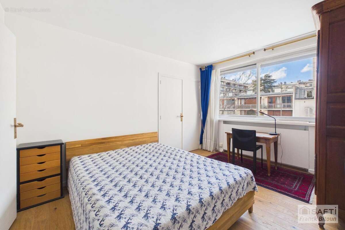 Photo 6 - Appartement à LEVALLOIS-PERRET