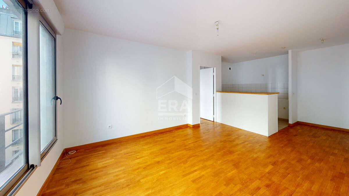 Appartement à PARIS-19E