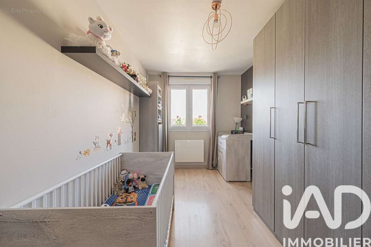 Photo 5 - Appartement à ROISSY-EN-BRIE