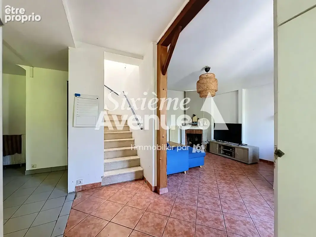 Maison à rénover 6 ch + studette + garage - Coeuilly - photo 12
