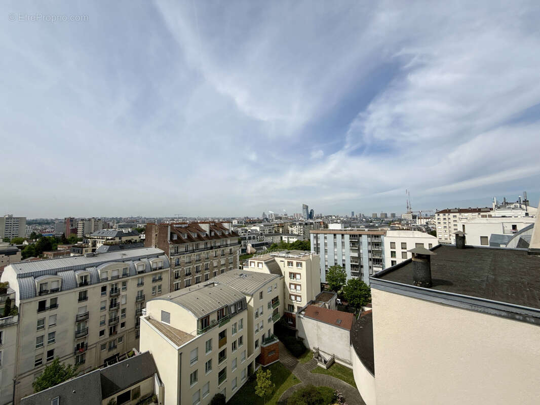 Appartement à CHARENTON-LE-PONT