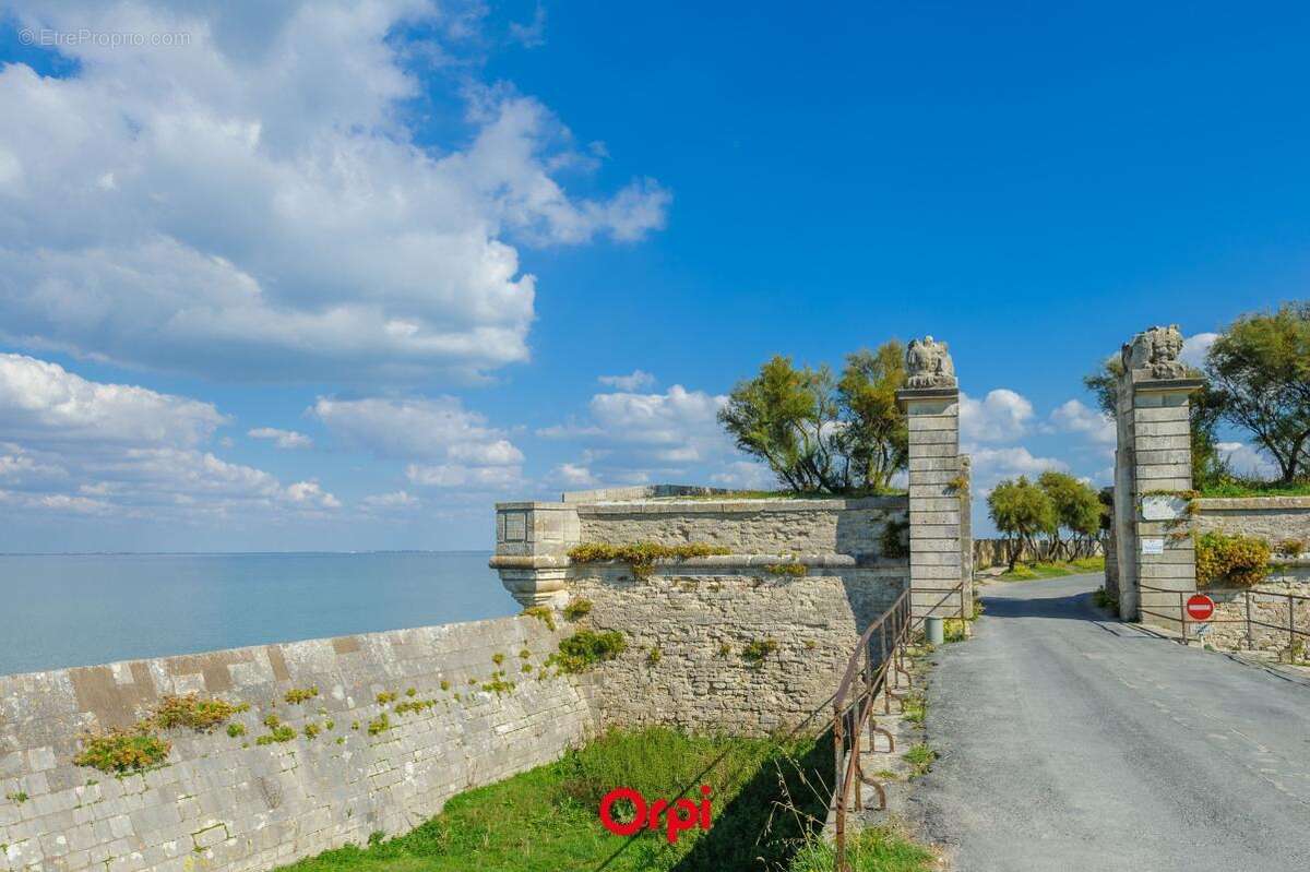 Maison à SAINT-MARTIN-DE-RE