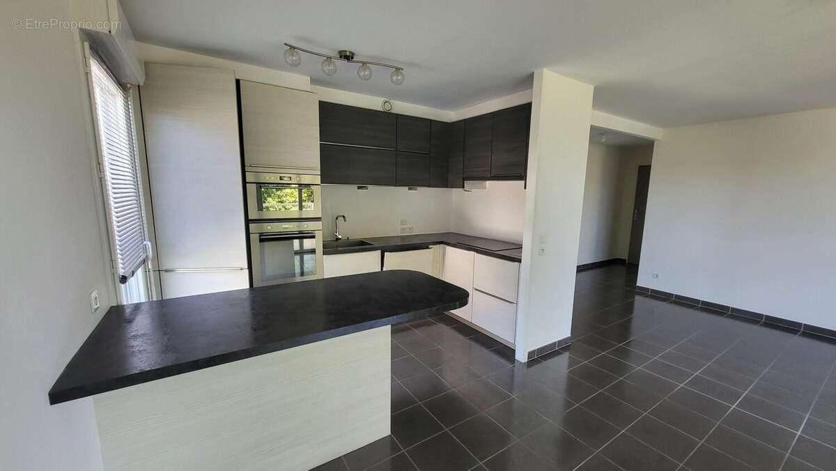 Appartement à SEYNOD