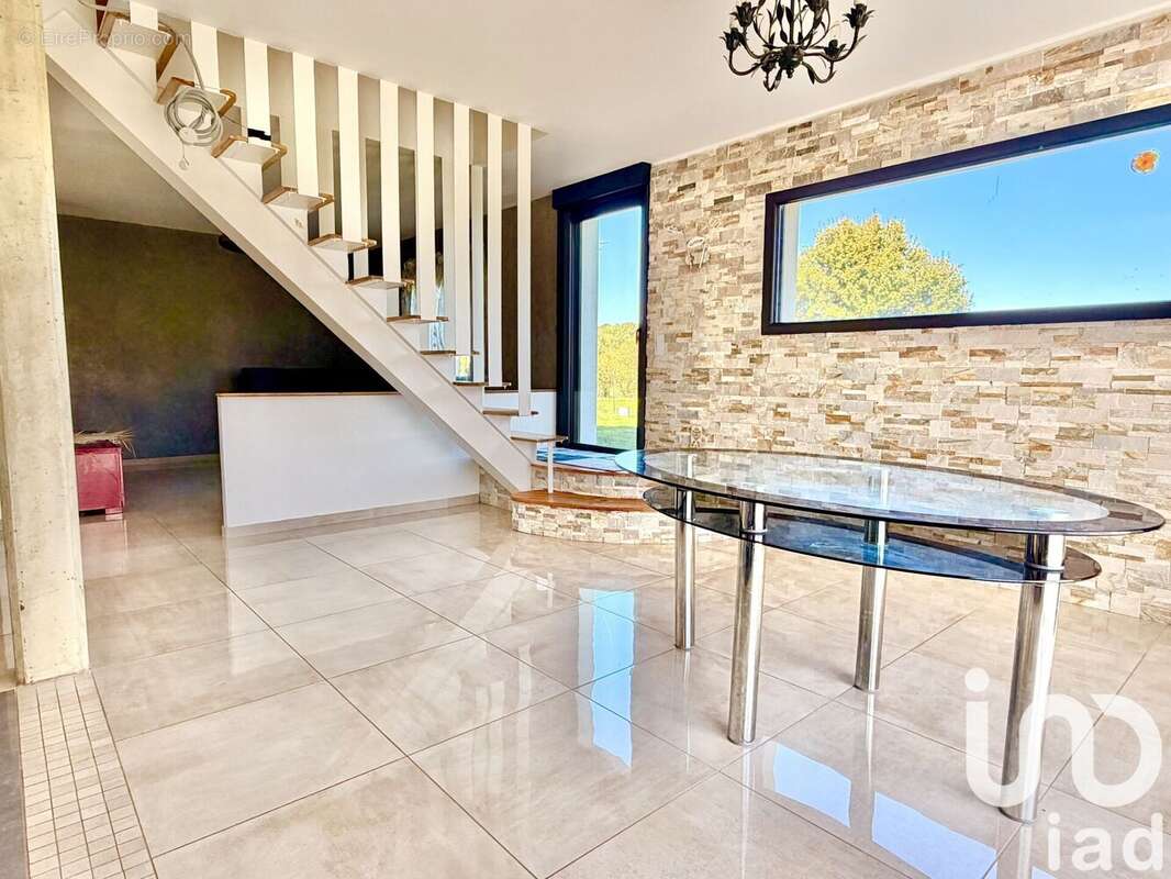 Photo 4 - Maison à COUZEIX