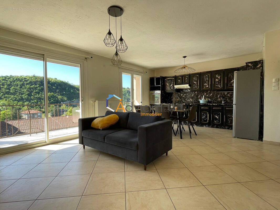 Appartement à LA GRAND-CROIX