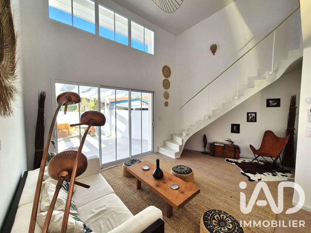 Maison 90 m² à Ares  - photo 4