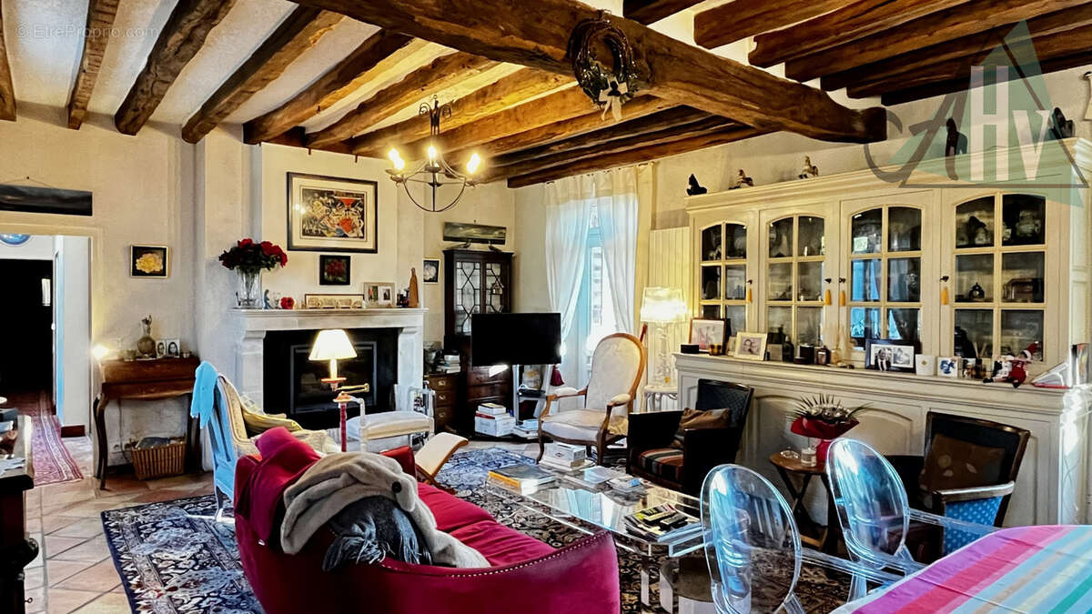 Maison à THOURY-FEROTTES