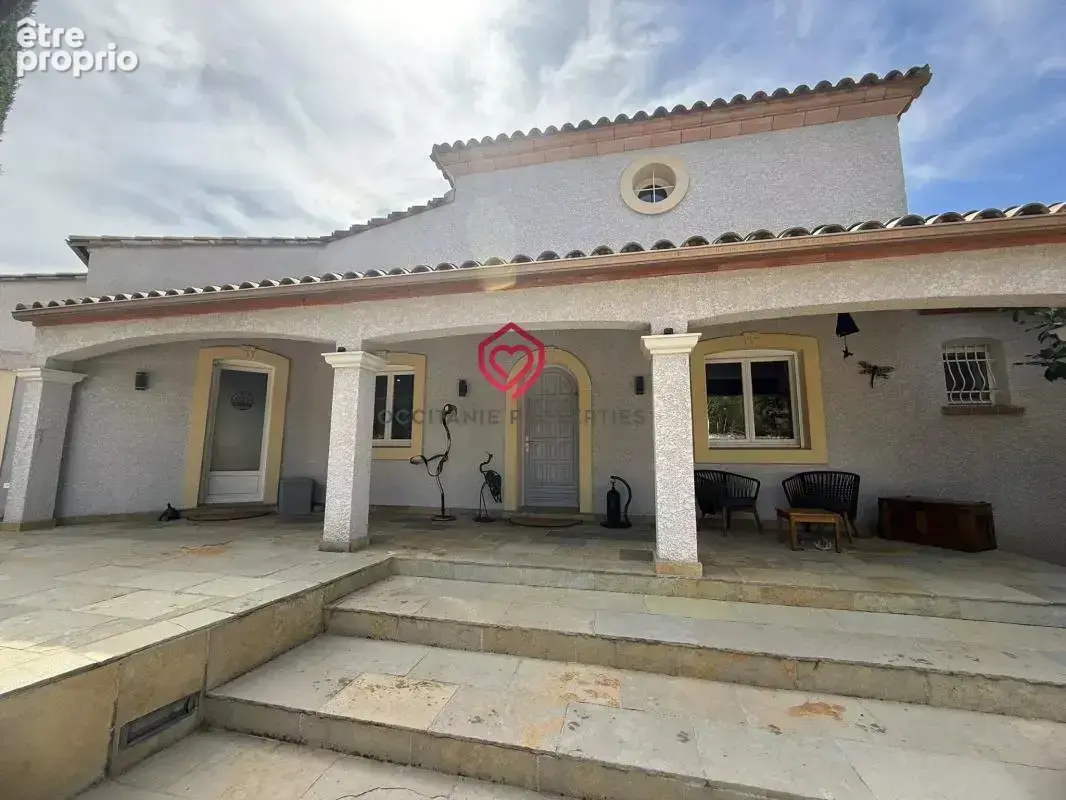 Magnifique maison avec un beau terrain, piscine et garage - photo 6
