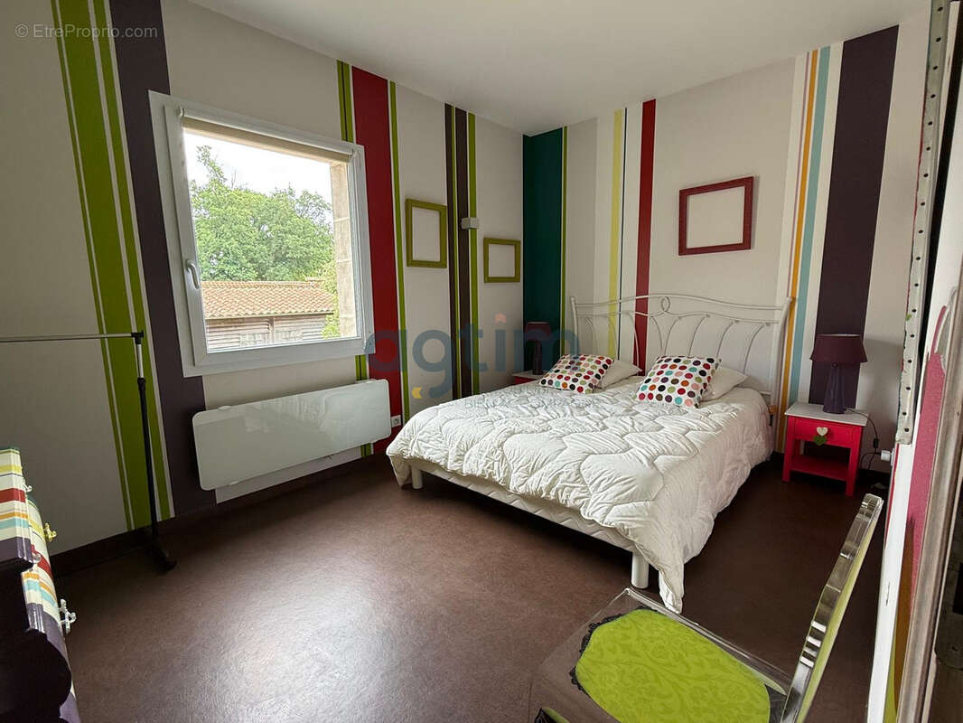 Maison à NESMY