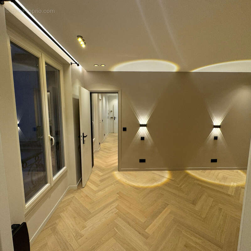 Appartement à PARIS-9E