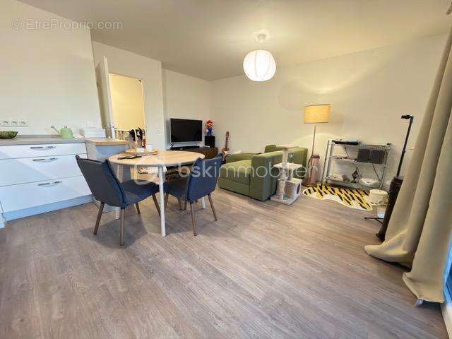 Appartement à MOISSY-CRAMAYEL