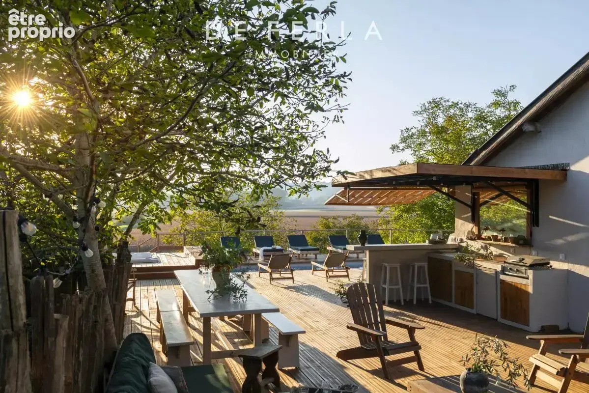 Propriété d’exception – 770 m², gîte 5 étoiles et 6,5 hectares - photo 4