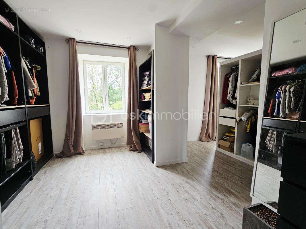 Maison à COULOMMIERS