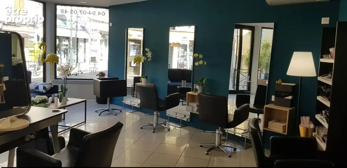 Fond de commerce salon de coiffure en centre ville - photo 4