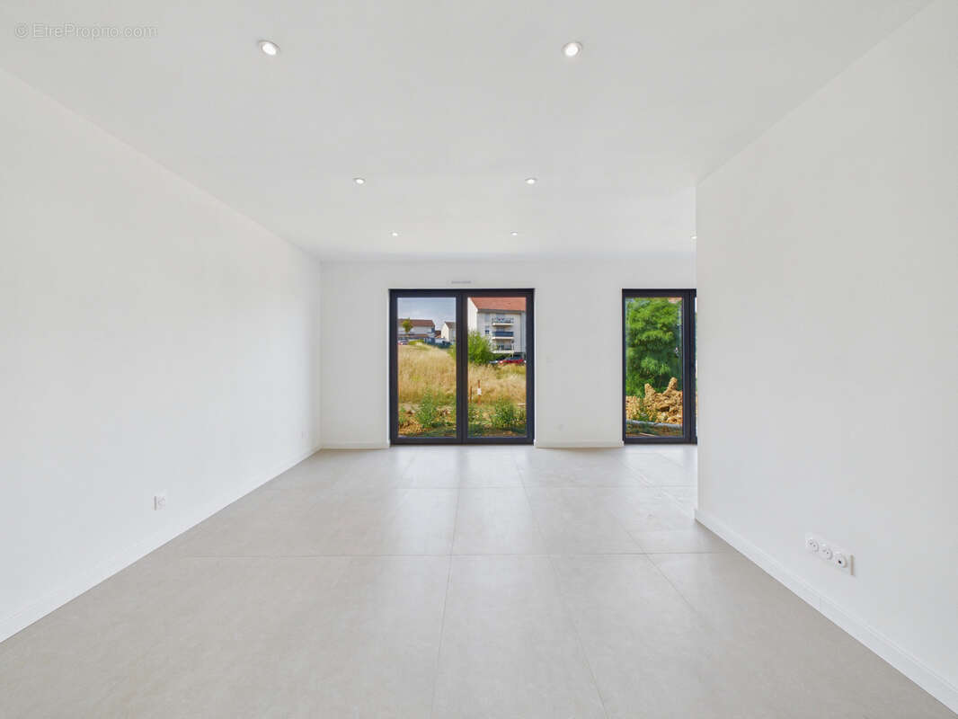 Magnifique Maison Neuve 105 m2- 3 Ch/Garage/Ste Marie-aux-chênes - photo 6