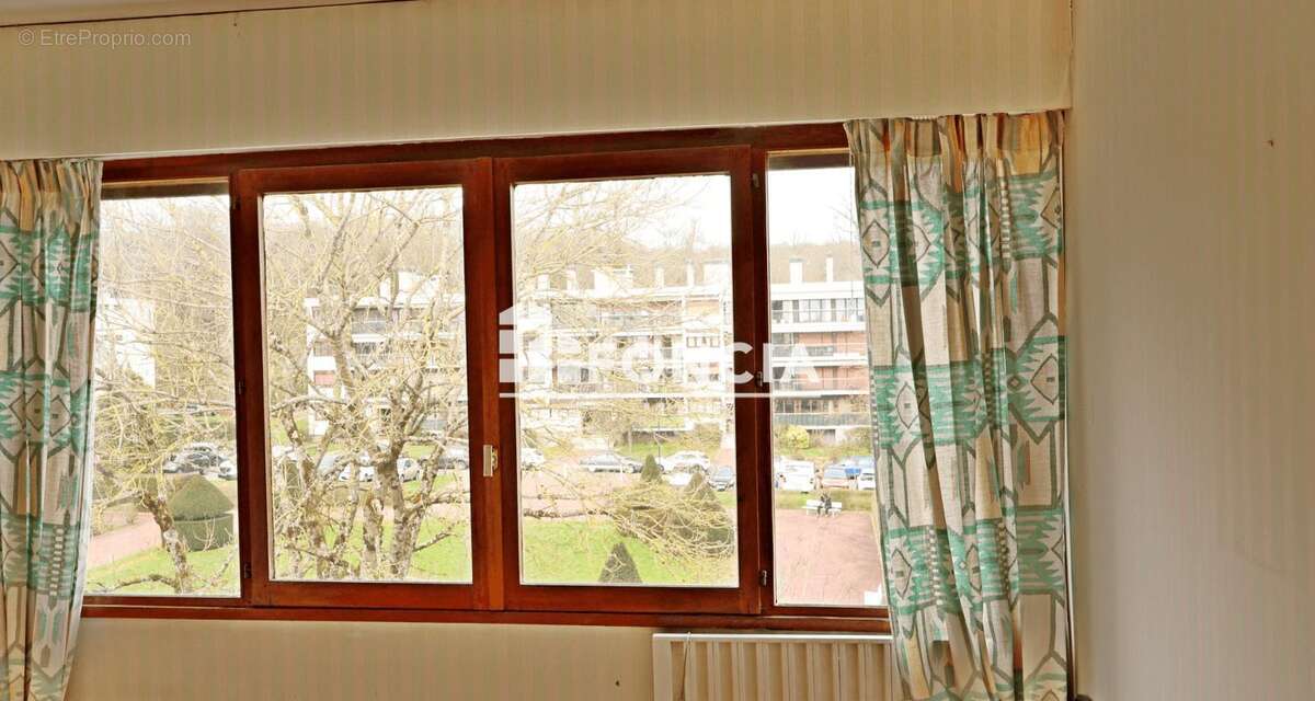 Appartement à NOISY-LE-ROI