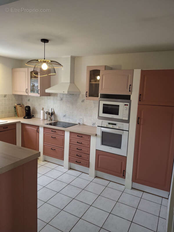 10 mns de narbonne, nevian, dans charmant petit village avec commodites, superbe villa de type 4 avec garage, - photo 12