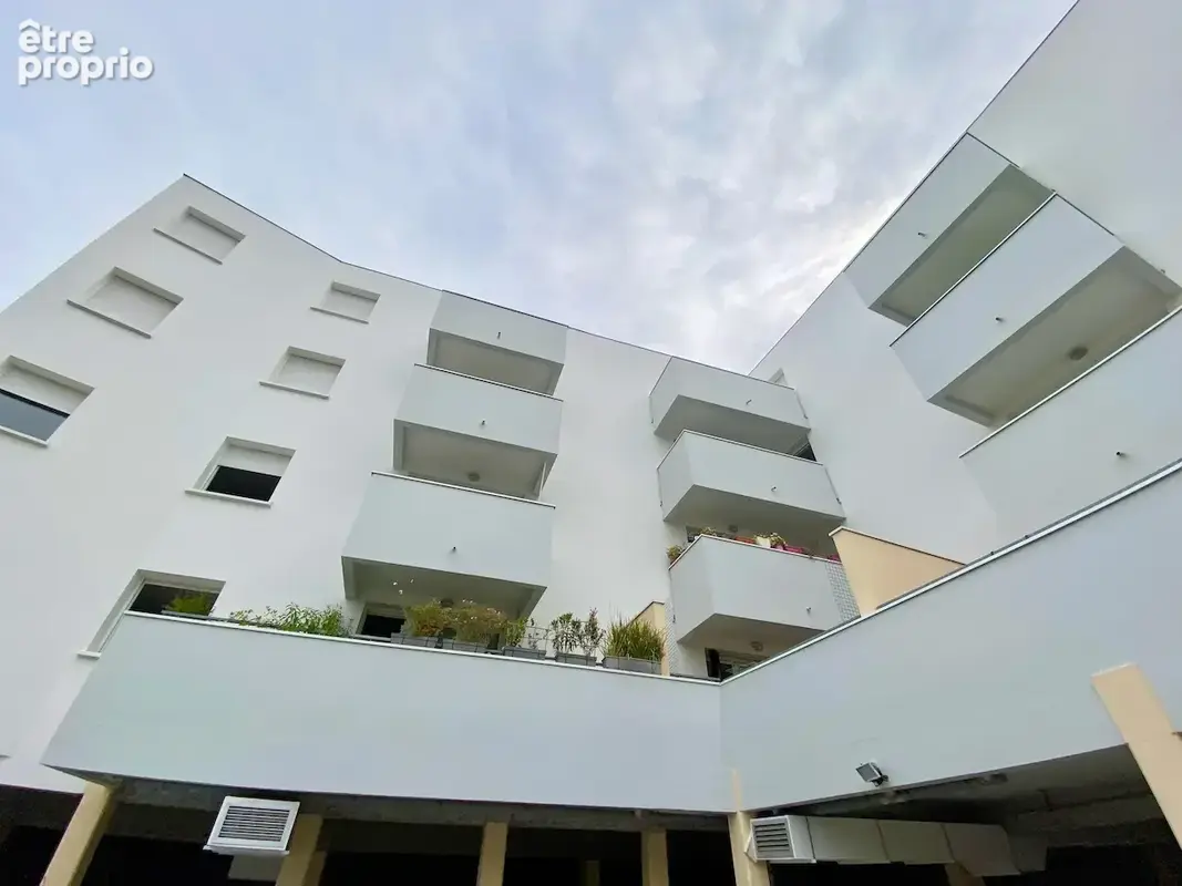 Bordeaux Tauzia, T2 avec balcon et parking - photo 7